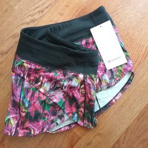Lululemon Speed Up LR  Ladies Shorts